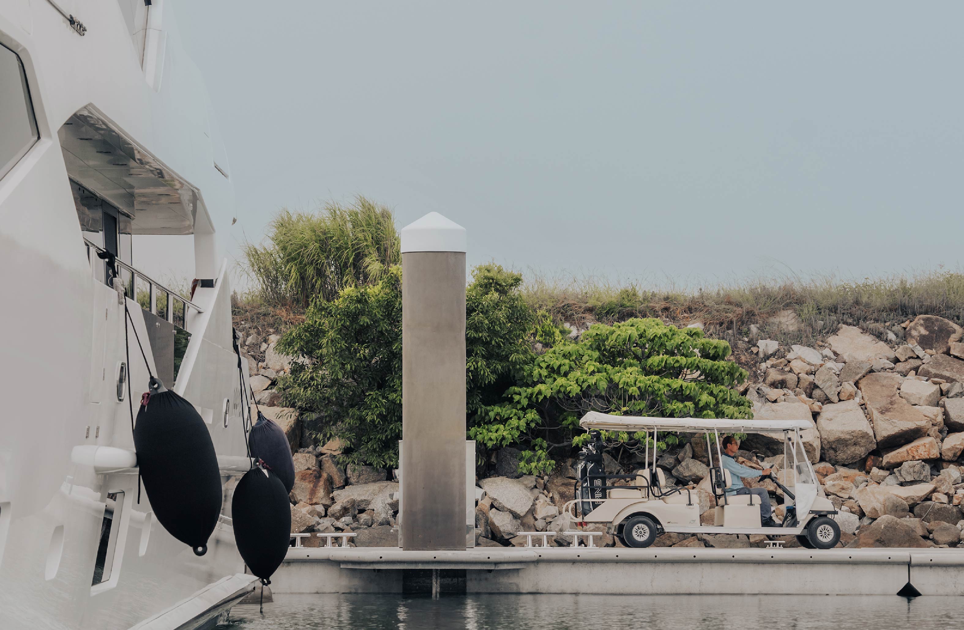 yacht club hong kong parking